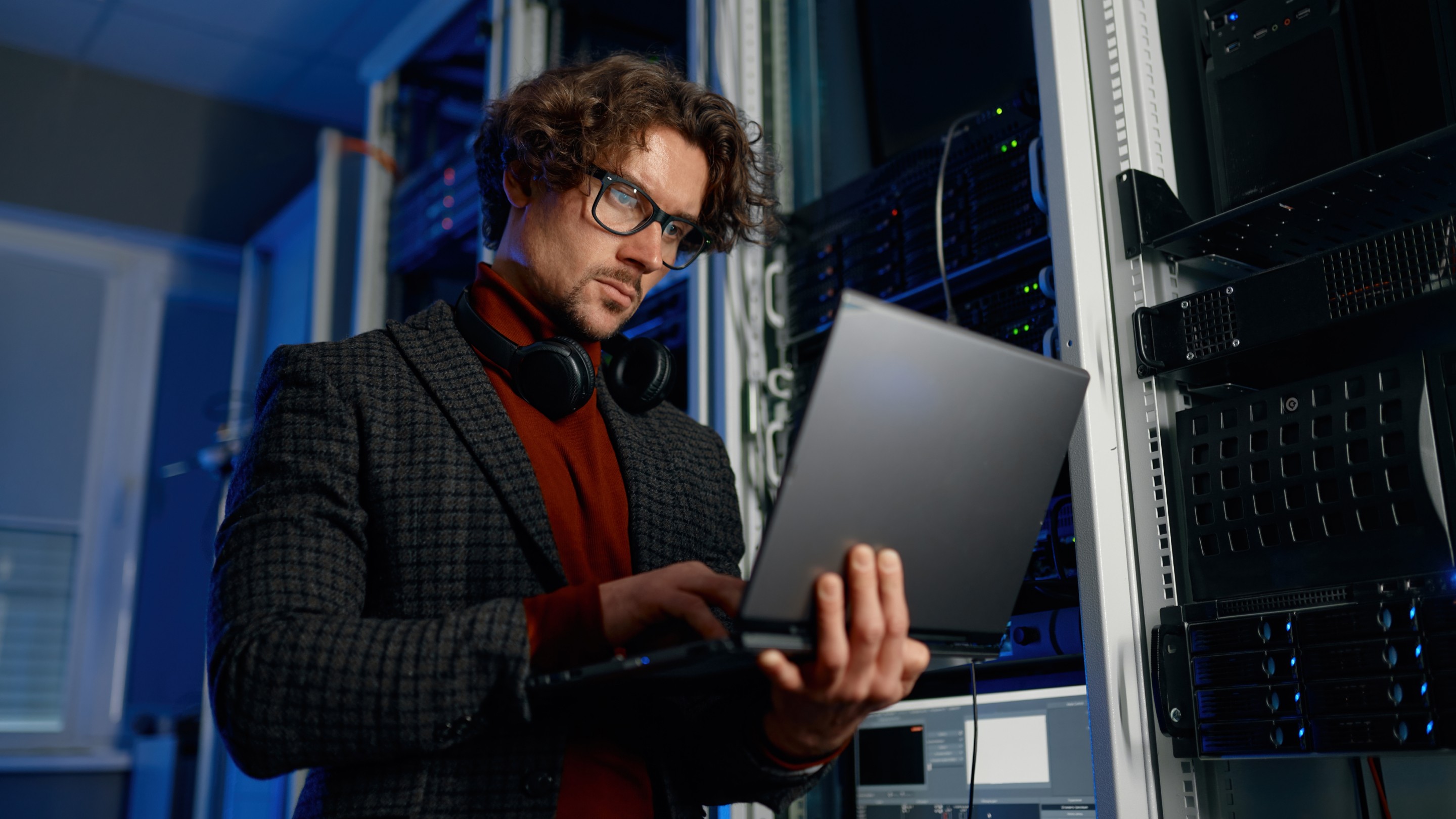 Data Integration & Warehousing - Image.jpg